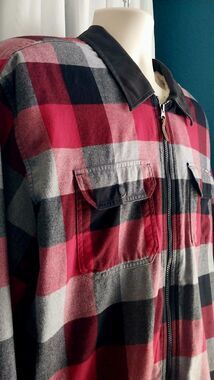 Eddie Bauer Mens Classic Fit Sherpa Lined Flannel Jacket  2XL
